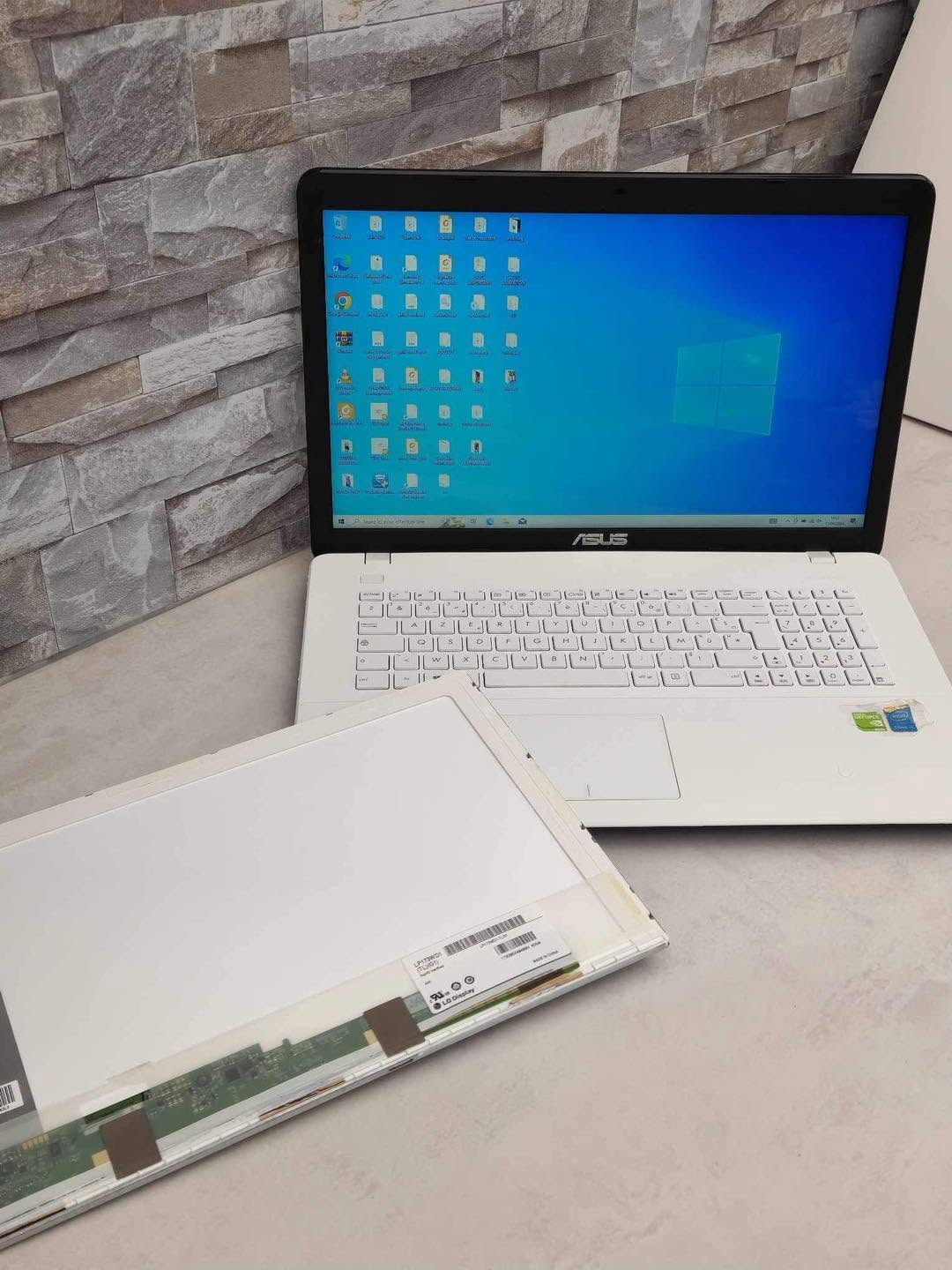 Assistance informatique : ordinateur portable